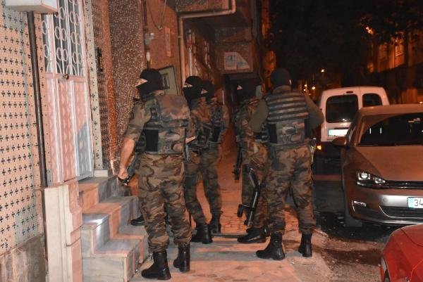 İstanbul'da şafak operasyonu