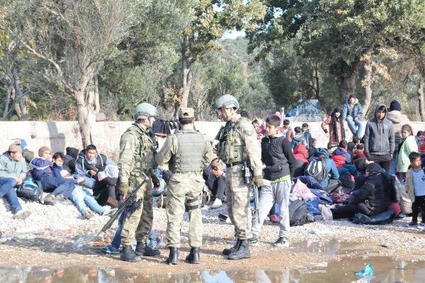 Jandarma'dan büyük operasyon: 1300 kişi yakalandı