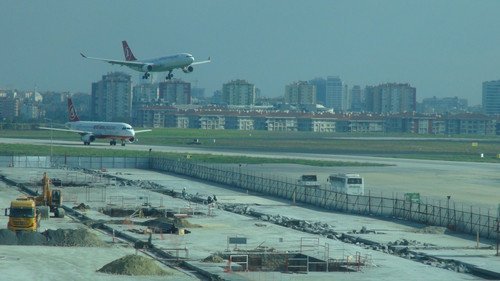 Atatürk Havalimanı’nda drone alarmı