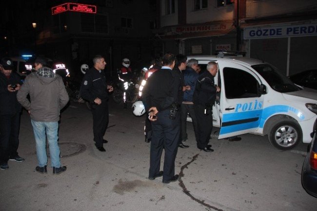 Adana'daki ''Kebap ve Şalgam Festivali''ne pompalı tüfekle baskın