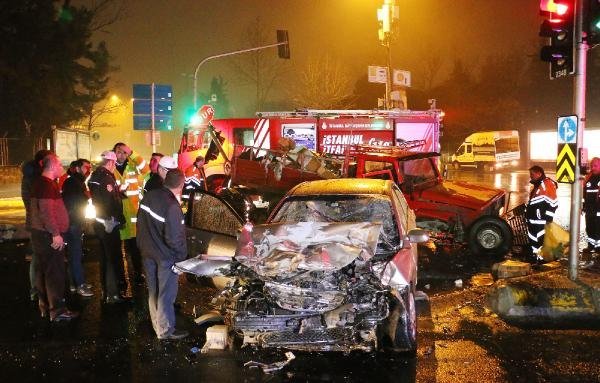 İstanbul'da korkunç trafik kazası