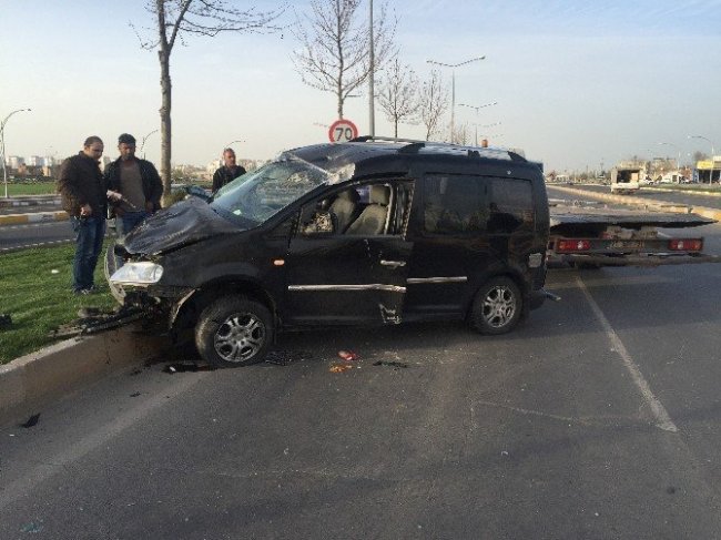 Öcalan'ın aracı kaza yaptı !