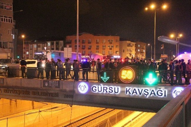 Bursa'da bomba yüklü araç paniği