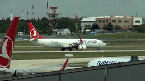 Atatürk Havalimanı'ndan uçaklar peş peşe zorunlu iniş yaptı