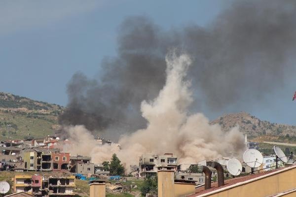 Şırnak'ta son durum: PKK ağır silahlarla vuruluyor