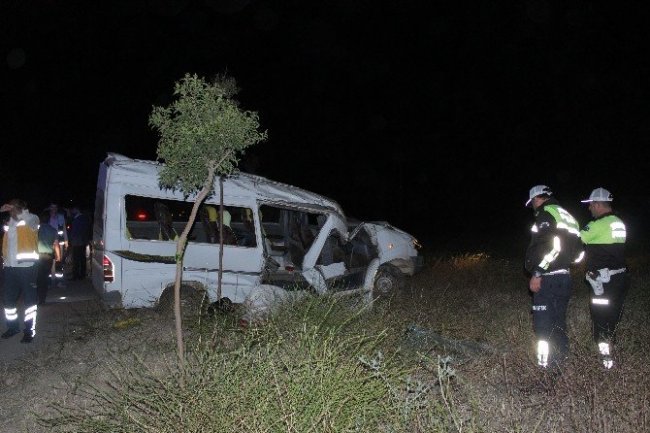 Elazığ'da feci kaza: 2 ölü