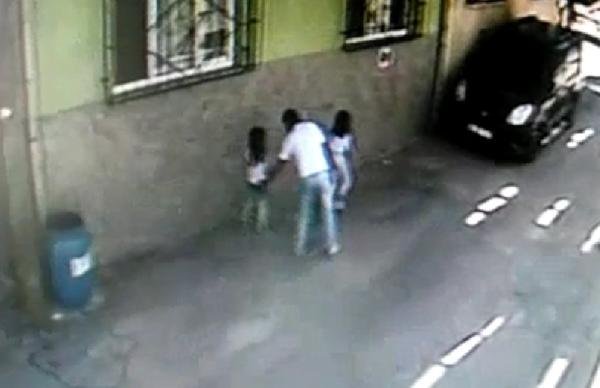 Sokakta çocuklara cinsel tacizden tutuklandı
