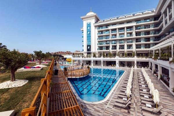 Antalya'da 5 yıldızlı otele haciz