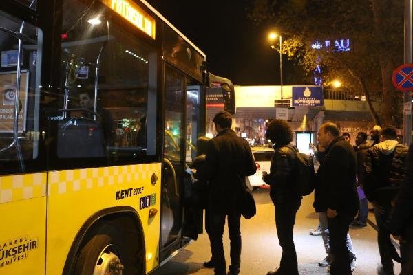 İETT'nin kadın yolculara özel gece düzenlemesi başladı