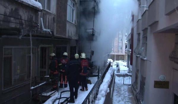 İstanbul'da yangın faciası: 2 ölü