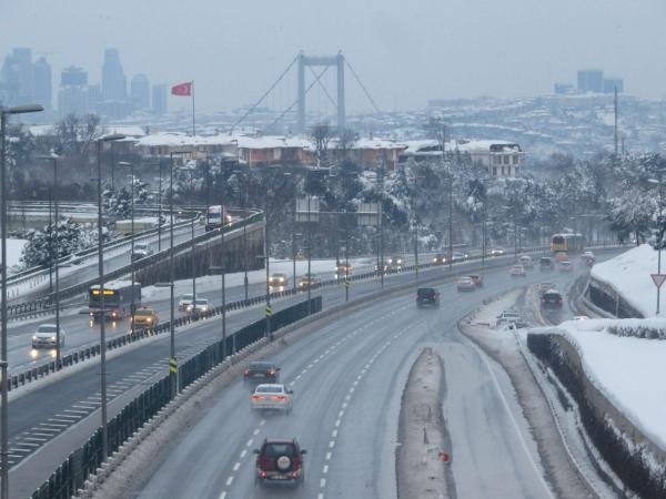 İstanbul trafiği nefes aldı